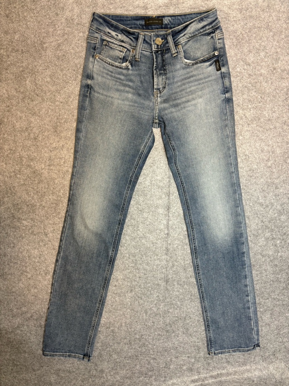 Women's Silver Suki Straight Dark Wash Stretch Jeans Size 26 / 31